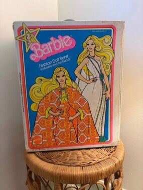 Barbie Fashion Doll Trunk Box - clothing too